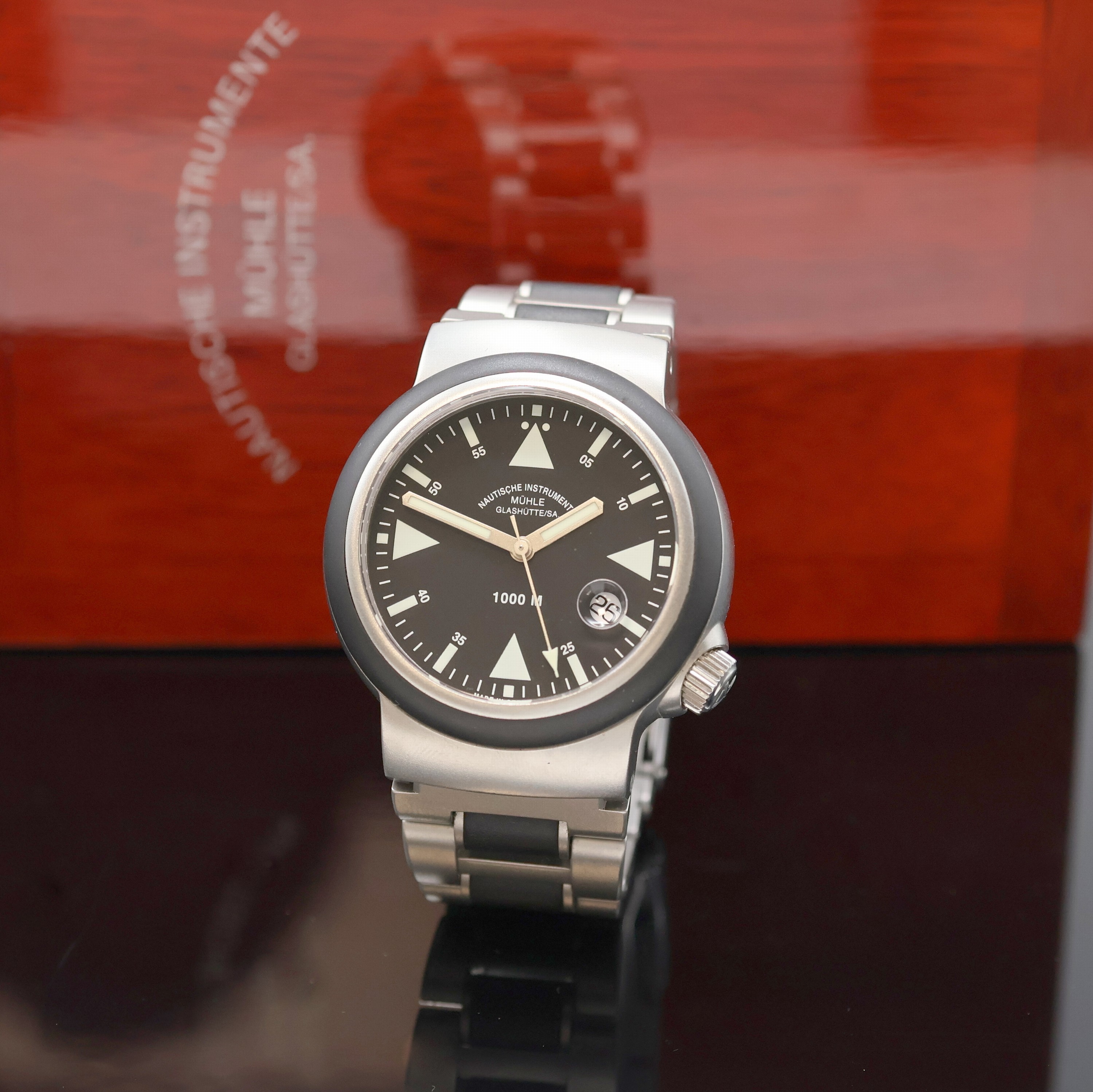 MÜHLE GLASHÜTTE/SA. Nautische Instrumente Herrenarmbanduhr Modell S.A.R. Rescue-Timer Referenz M1-41-03, Deutschland um 2005, Automatik, ...
