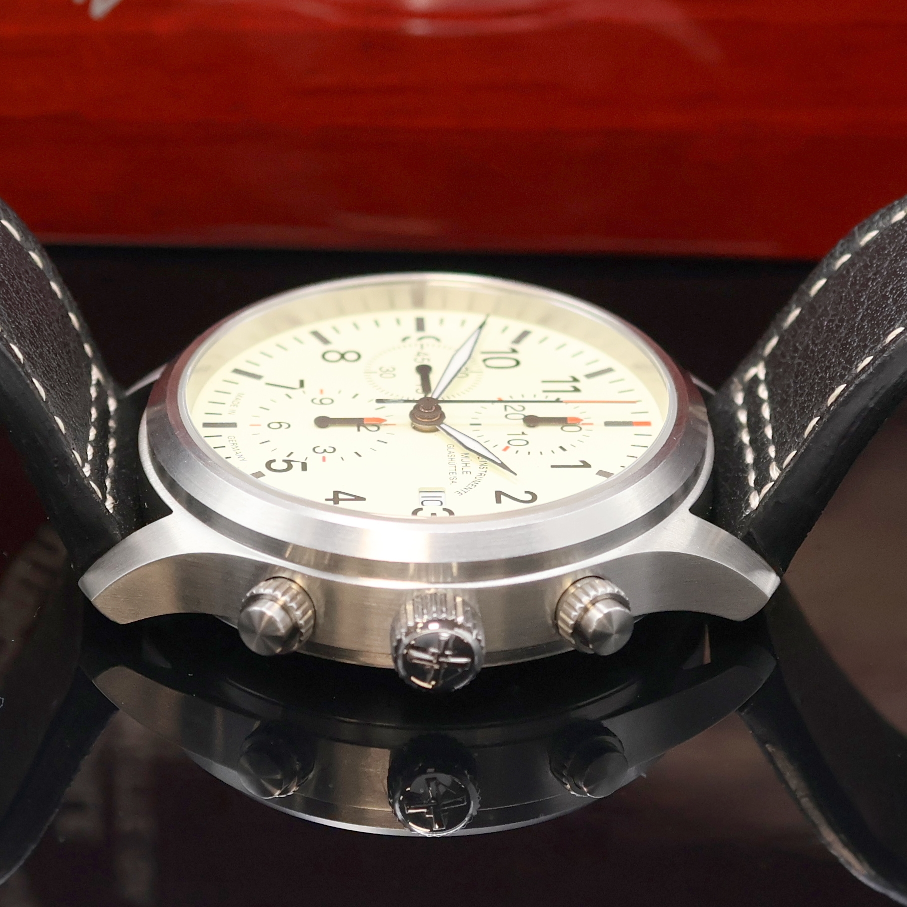 Detail c: NAUTISCHE INSTRUMENTE MÜHLE GLASHÜTTE SA Terrasport I Armbandchronograph Referenz M1-37-70, Deutschland um 2015, Automatik, beids. vergl. ...