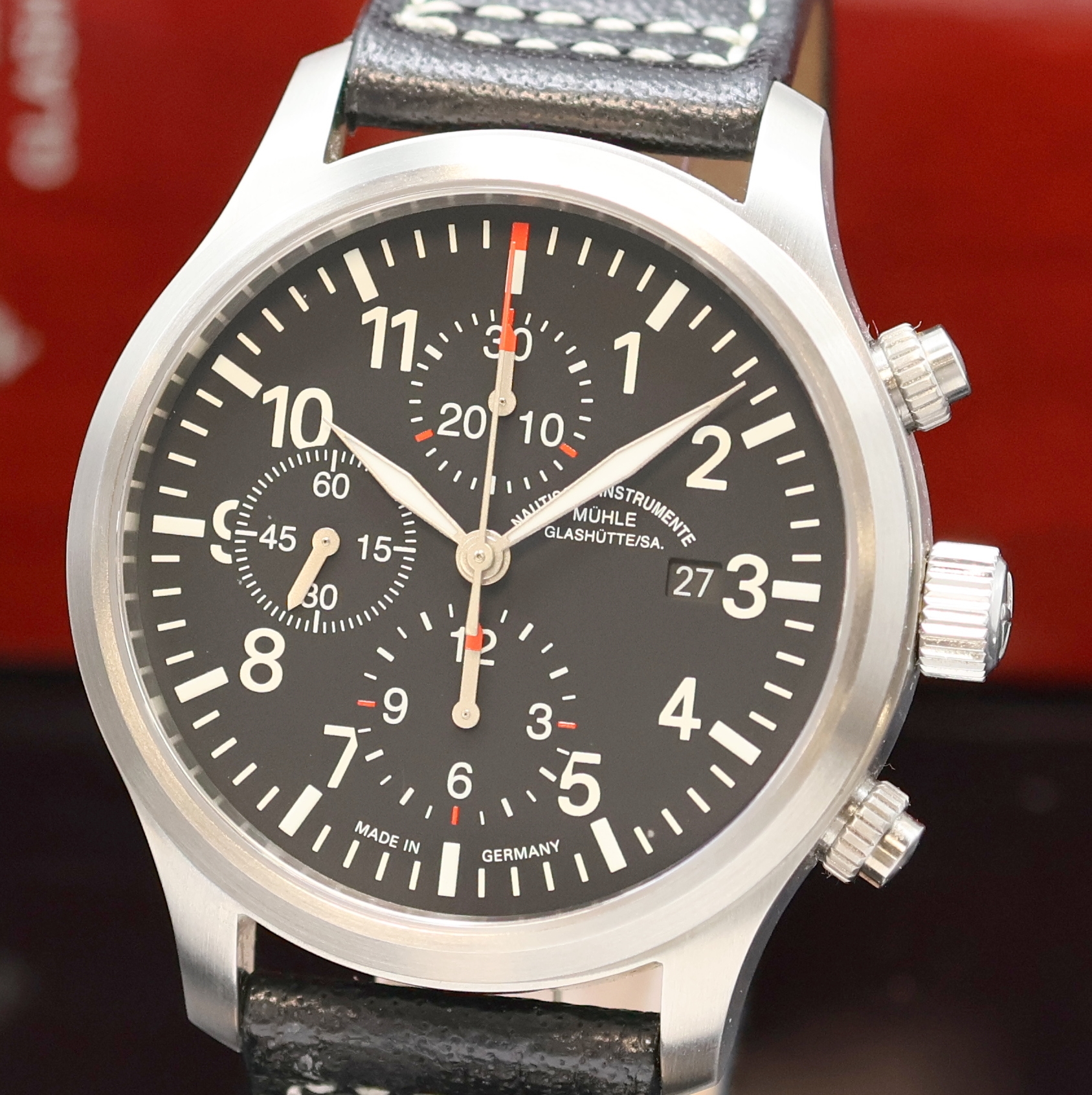 Detail a: MÜHLE GLASHÜTTE Armbandchronograph Terrasport I Referenz M1-37-70-LB, Automatik, Deutschland/Schweiz um 2020, Edelstahlgeh. inkl. orig. Lederband ...