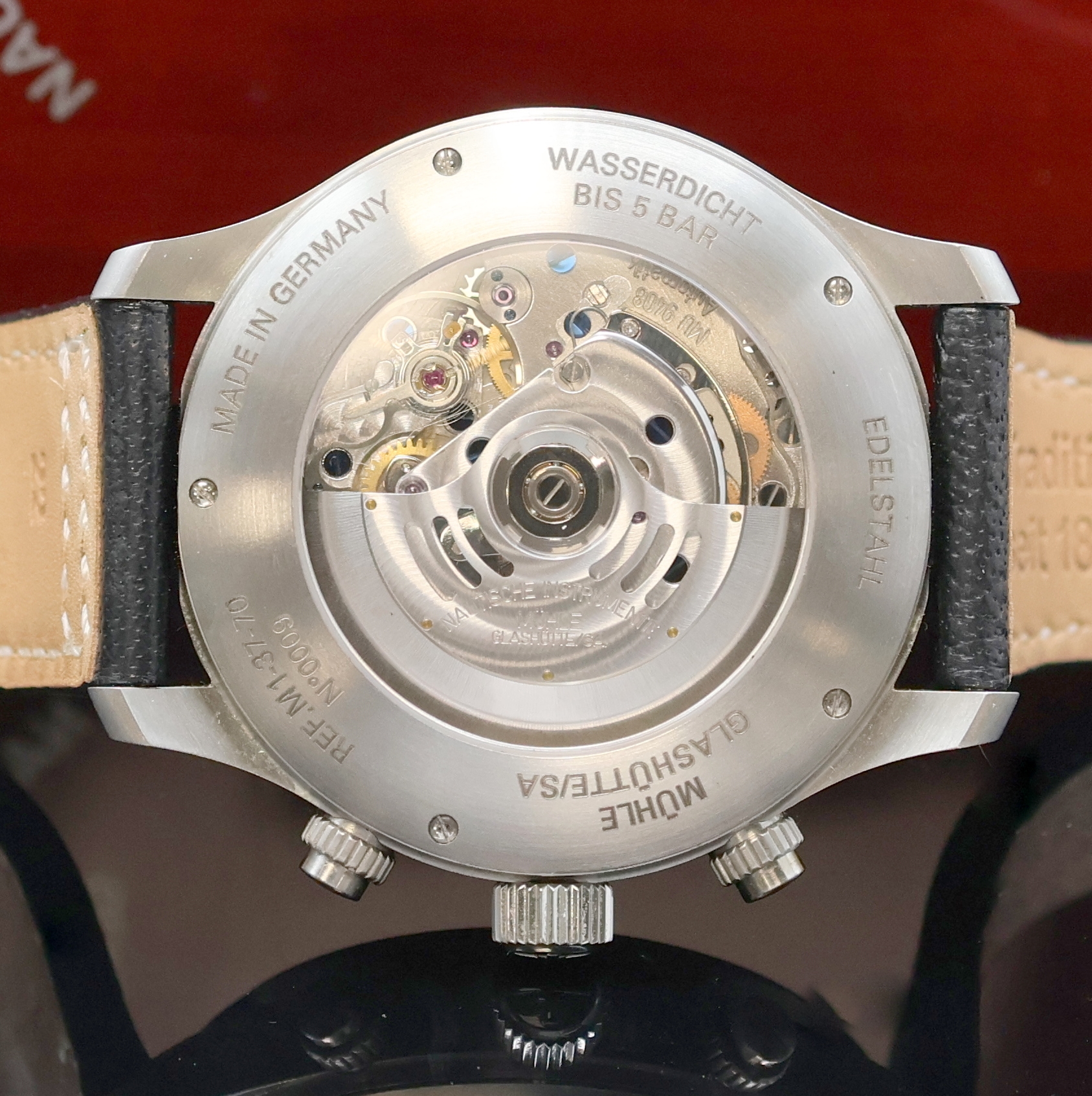Detail e: MÜHLE GLASHÜTTE Armbandchronograph Terrasport I Referenz M1-37-70-LB, Automatik, Deutschland/Schweiz um 2020, Edelstahlgeh. inkl. orig. Lederband ...