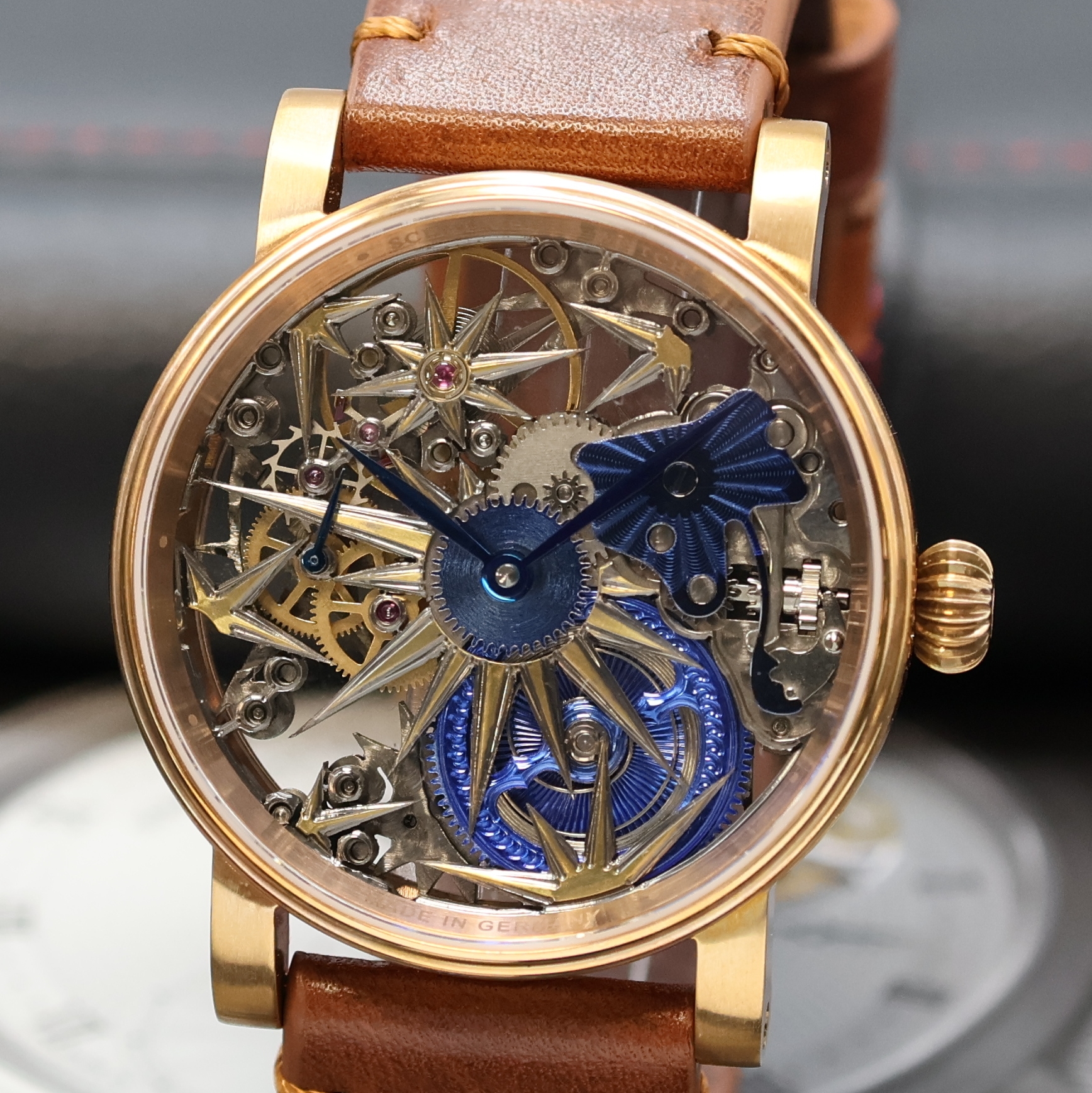 Detail a: SCHAUMBURG WATCH Armbanduhr Unikatorium, Handaufzug, verg. Geh. inkl. orig. Lederband m. orig. Dornschl., beids. vergl., Boden verschr., skel. ...