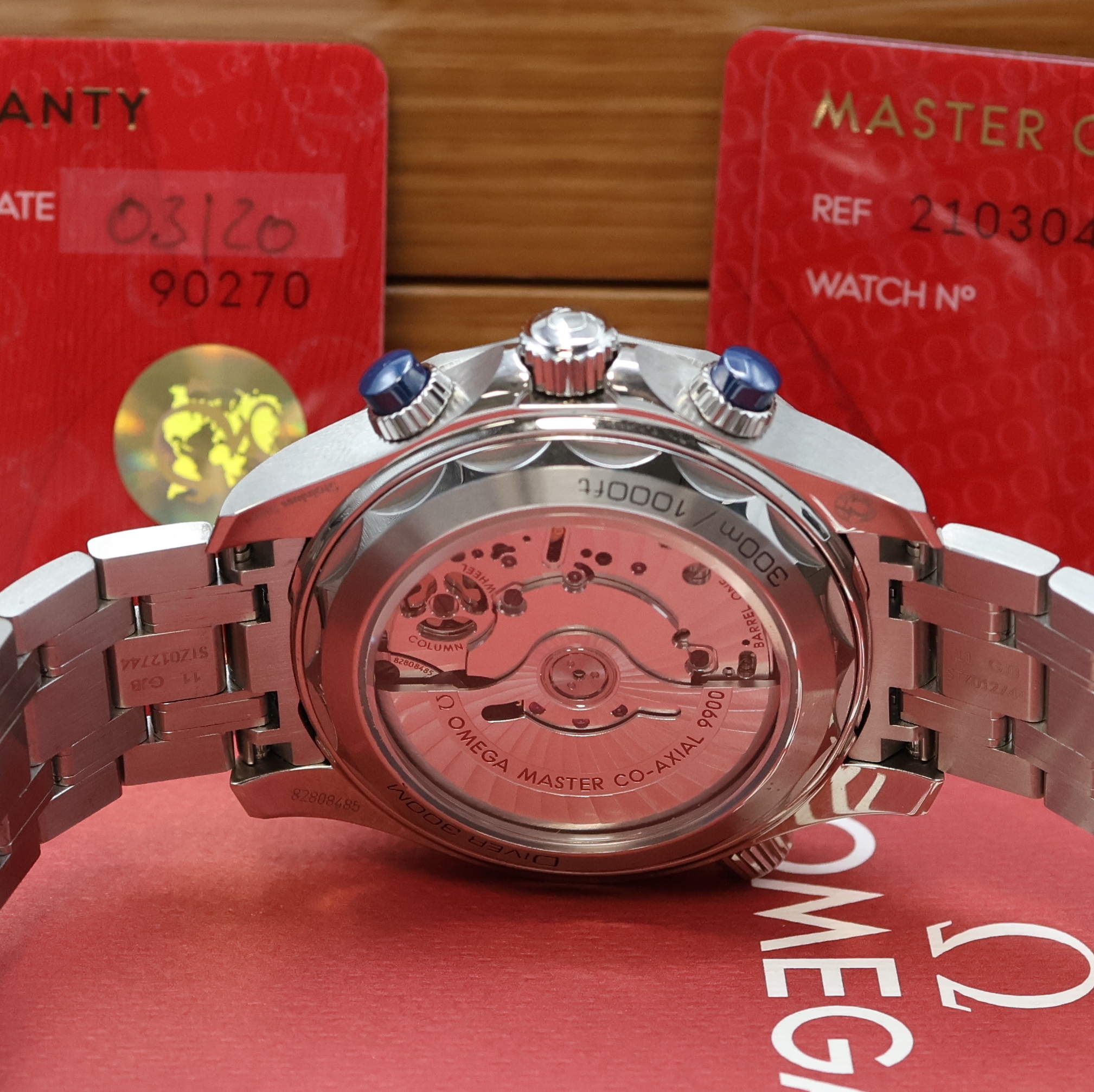 Detail d: OMEGA Seamaster Diver 300M Armbandchronograph Referenz 210.30.44.51.03.001, Automatik, Chronometer in Edelstahl inkl. Gliederband m. Faltschl. und ...