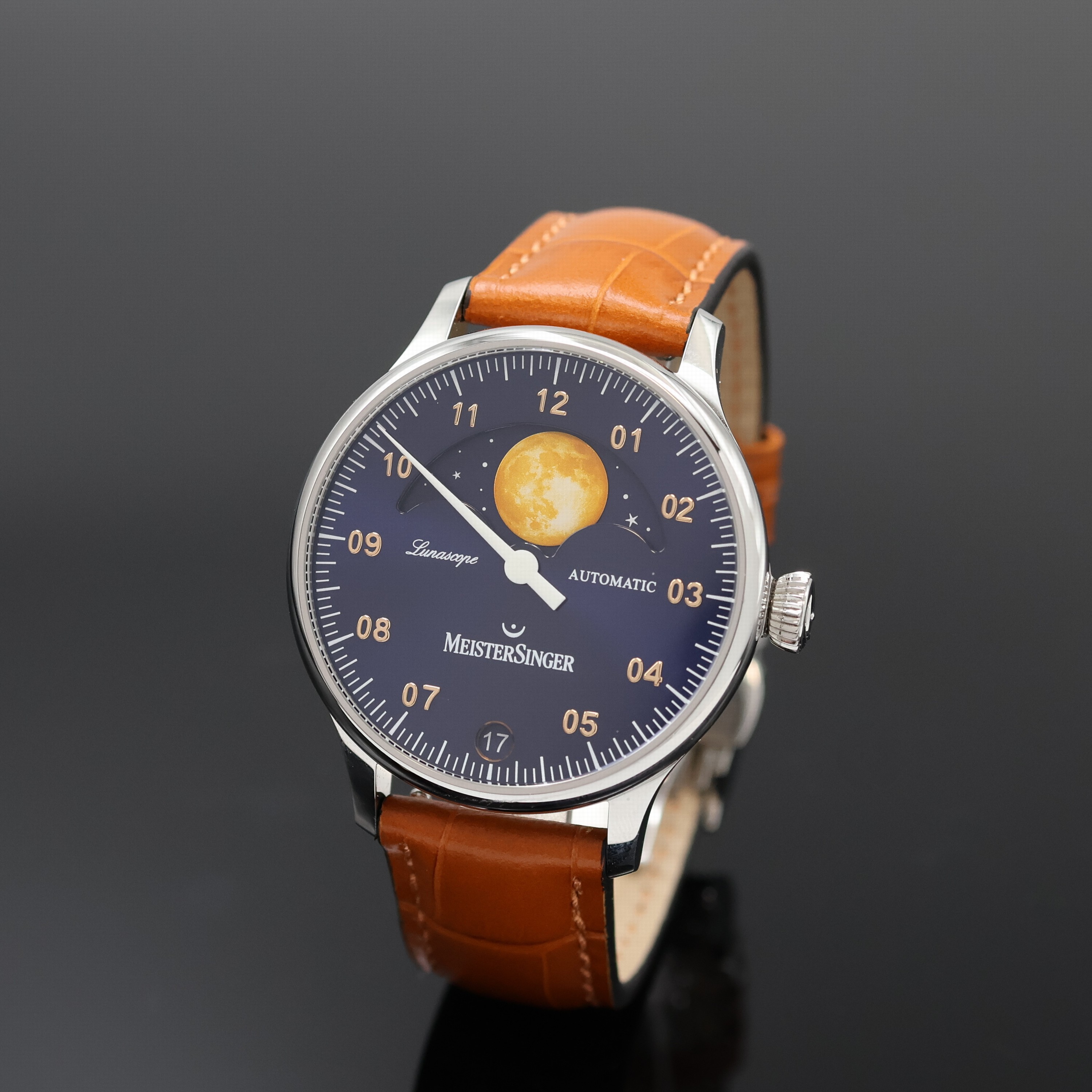 MEISTERSINGER Lunascope Einzeiger- Herrenarmbanduhr, Automatik, Schweiz um 2021, Edelstahlgeh. inkl. orig. Lederband m. orig. dopp. Faltschl., beids. ...