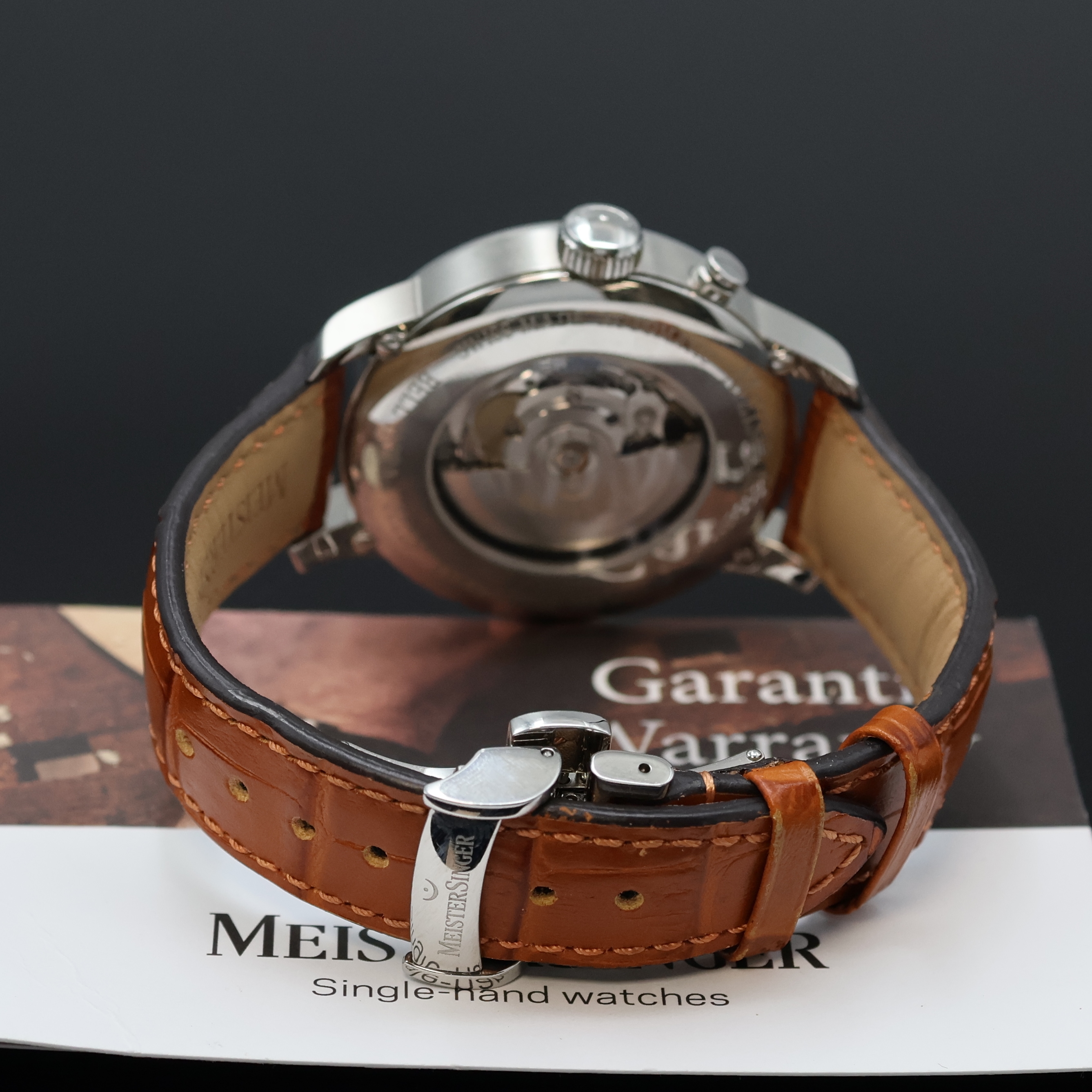 Detail b: MEISTERSINGER Bell Hora Einzeiger- Herrenarmbanduhr Referenz BH0908, Automatik, Edelstahlgeh. inkl. orig. Lederband m. orig. Faltschl., beids. ...