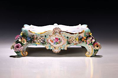 26974050e - Prunkpendule mit Postament, Meissen, um 1880/85, Porzellan, allegorische Darstellung, ...