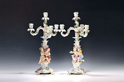 Image 26974051 - Zwei Prunkkandelaber, Meissen, um, 1860, Allegorie auf die vier Jahreszeiten, polychrom ...