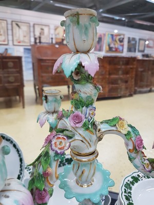 26974051m - Zwei Prunkkandelaber, Meissen, um, 1860, Allegorie auf die vier Jahreszeiten, polychrom ...