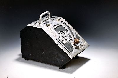 Image 26974102 - Kohlekübel des Jugendstils, wohl Österreich, um 1900, schwarz patinierter ...