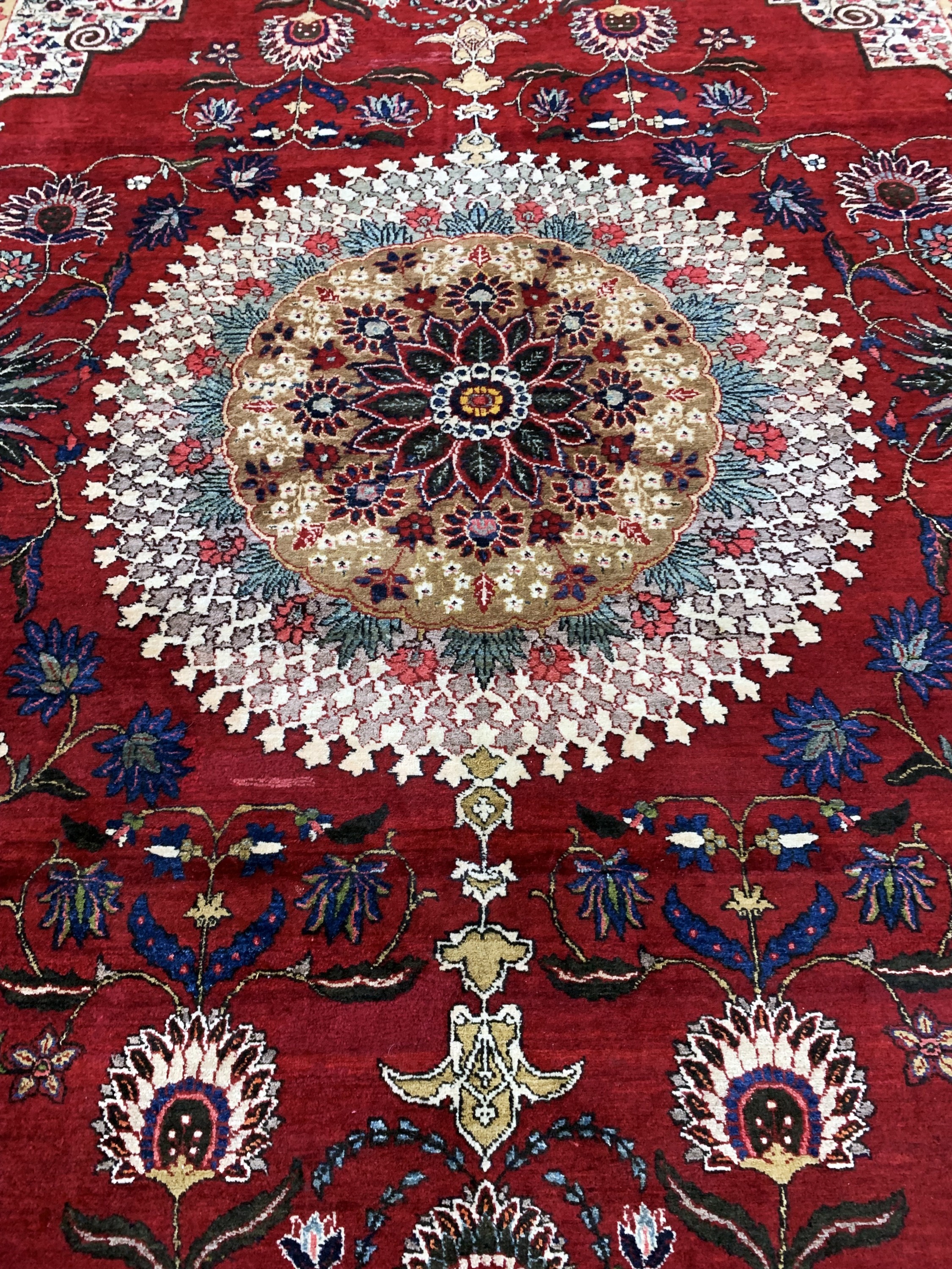 Detail d: Mesched alt, Persien, Mitte 20.Jhd, Wolle auf Baumwolle, ca. 362 x 262 cm, EHZ: 2