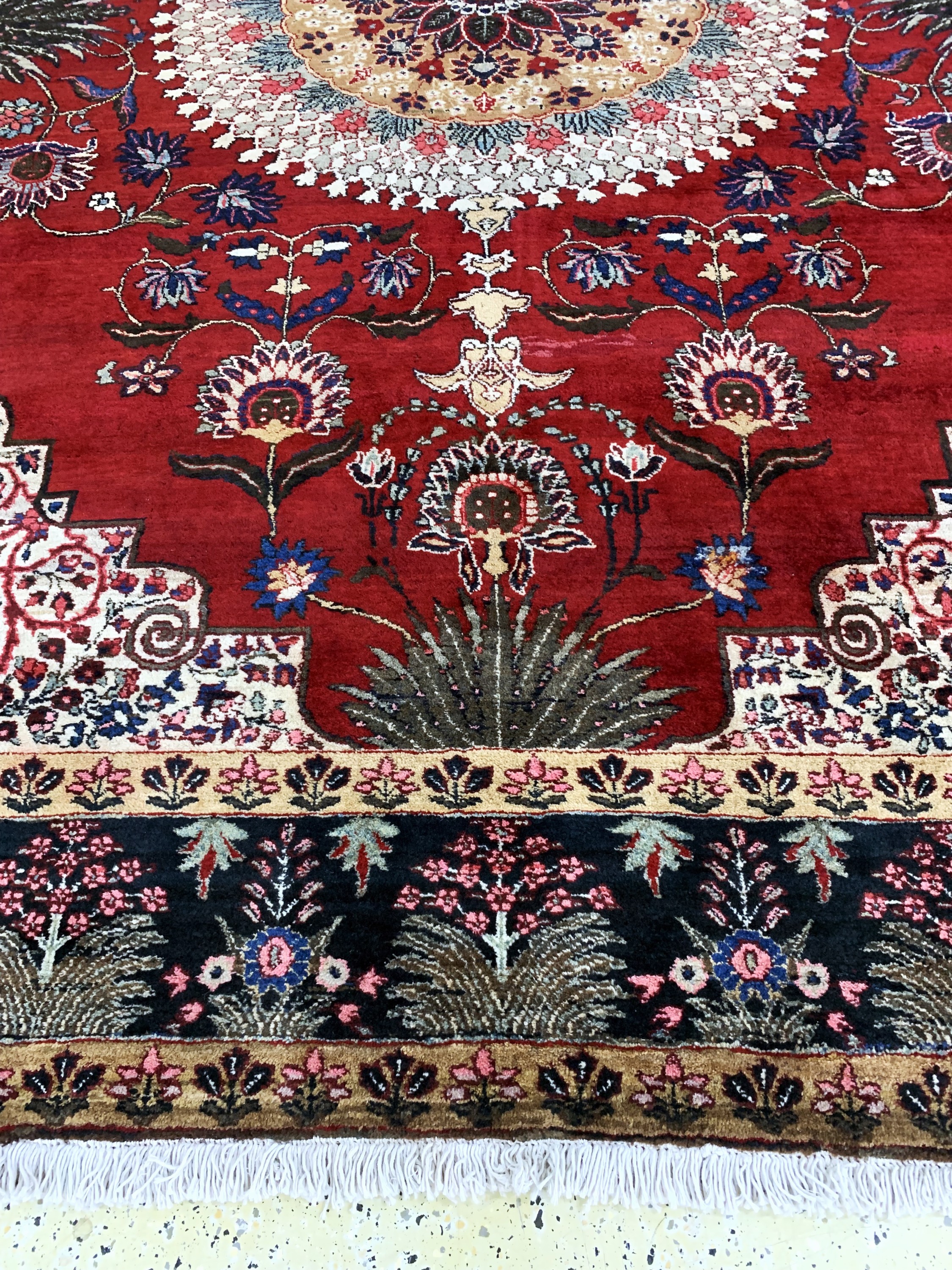 Detail f: Mesched alt, Persien, Mitte 20.Jhd, Wolle auf Baumwolle, ca. 362 x 262 cm, EHZ: 2