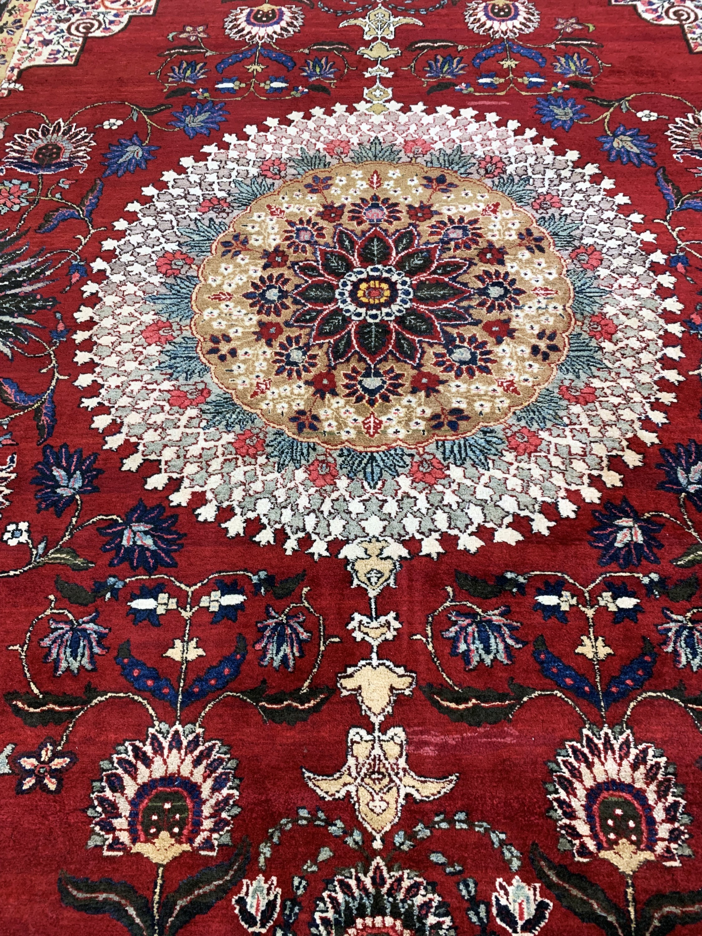 Detail h: Mesched alt, Persien, Mitte 20.Jhd, Wolle auf Baumwolle, ca. 362 x 262 cm, EHZ: 2