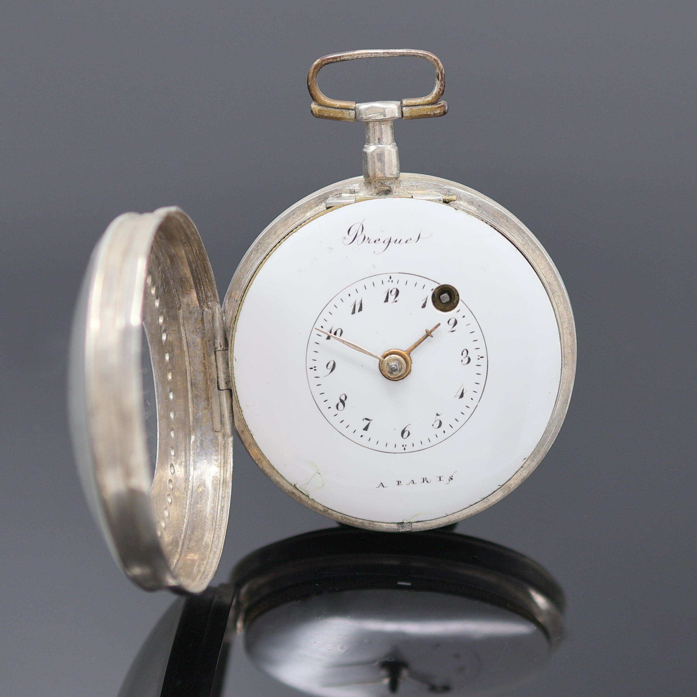 Detail a: Spindeltaschenuhr bezeichnet "Breguet" in Silber, Schweiz um 1820, Schlüsselaufzug, glattes Geh. m. flachem Rand dell., Emailzifferbl. ...