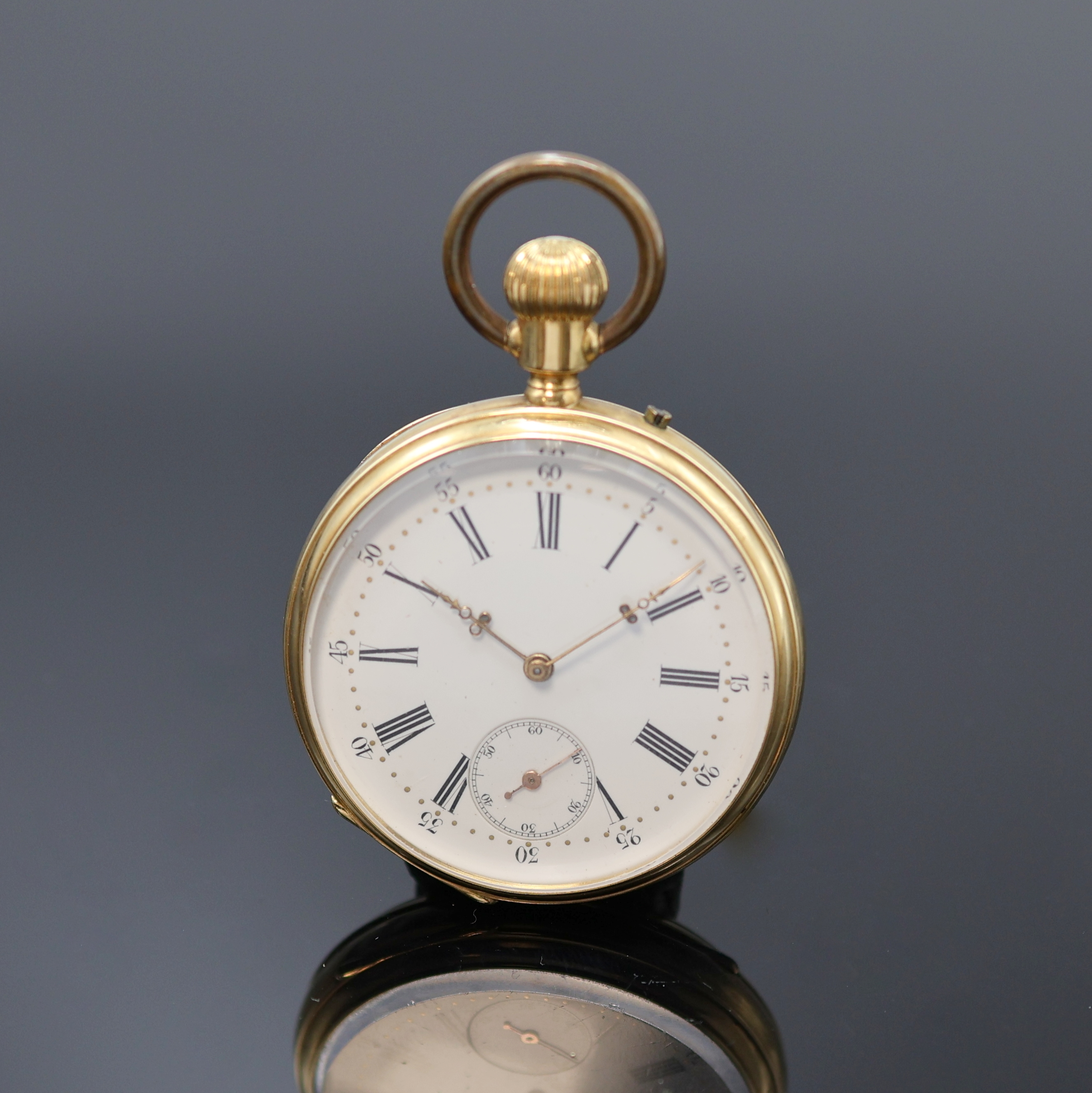 Offene Herrentaschenuhr in GG 750/000, Schweiz um 1880, guill. Geh. dell., verg. Cuvette, Emailzifferbl. m. röm. Zahlen, kl. Sek. b. 6, gold. ...