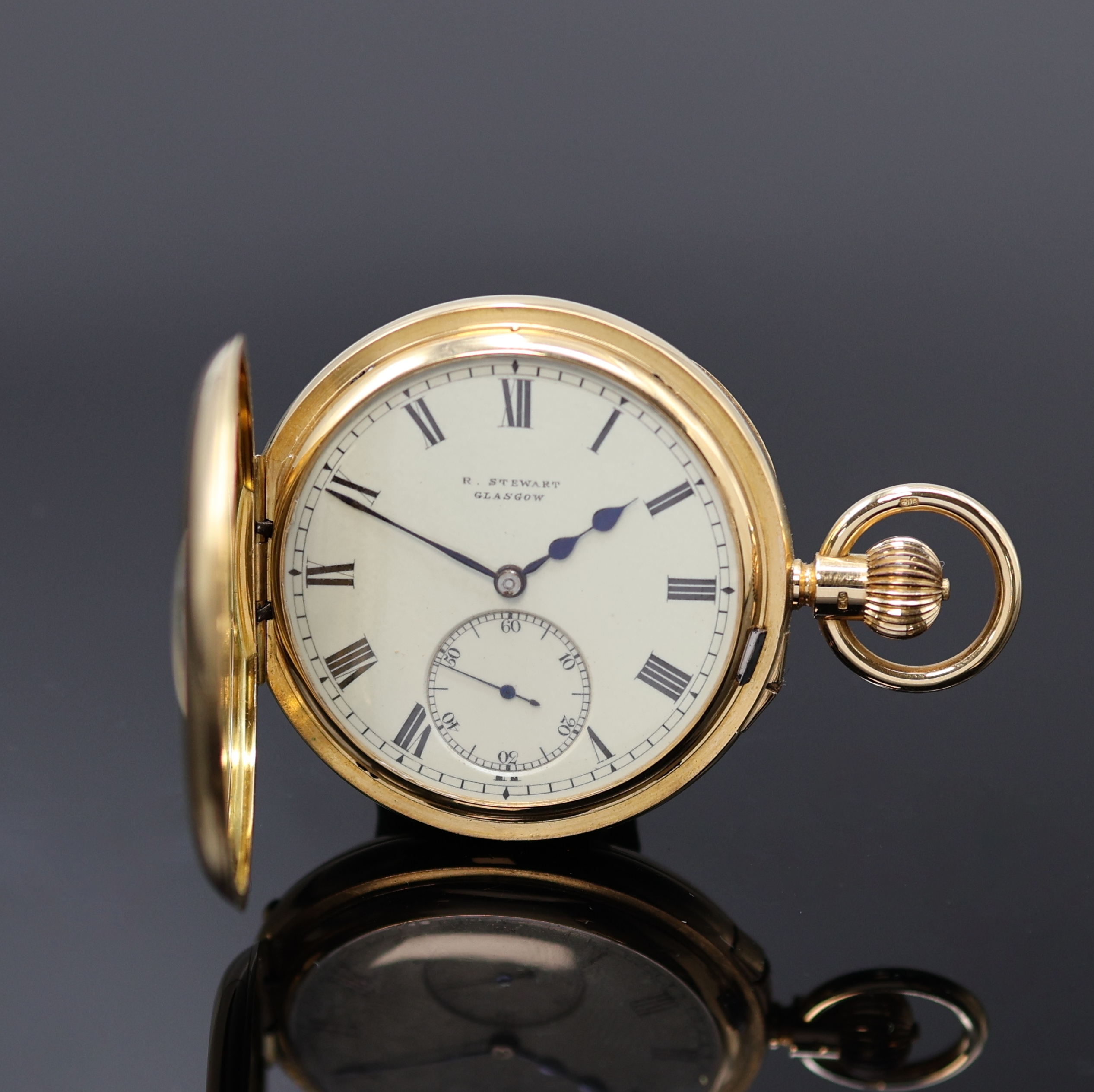 R. STEWARD Glasgow schwere Halbsavonette in GG 750/000, England lt. Hallmark London 1903, glattes 3-Deckel Goldgeh., Zeigerst. m. Flankenschutz, auf ...