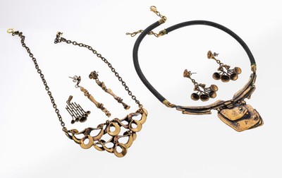Image 26974906 - HANNU IKONEN Schmuck-Konvolut, Finnland 1970erJahre, Bronze, best. aus: 1 Collier, L. ...