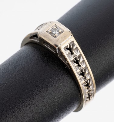Image 26974982 - 14 kt Gold Diamant-Ring, WG 585/000, 8/8-Diamant ca. 0.03 ct (grav.) Weiß/si, ...