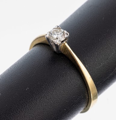 Image 26974983 - 14 kt Gold Brillant-Ring, GG/WG 585/000, inWG gefasster Brillant ca. 0.16 ct (grav.) ...