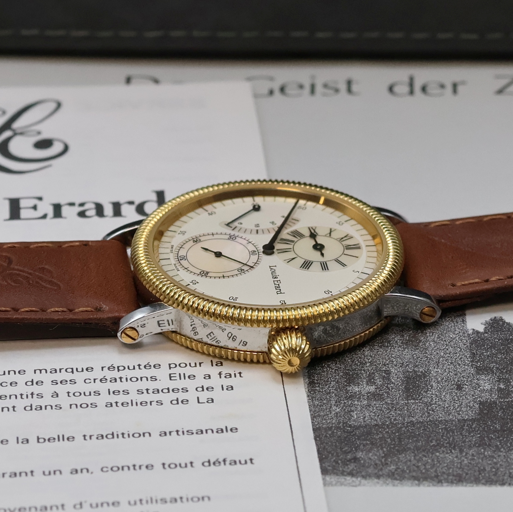 Detail c: LOUIS ERARD Armbanduhr La Longue Ligne, Handaufzug, Schweiz um 1992, z. T. verg. Metallgeh. inkl. orig. Lederband m. orig. Dornschl., beids. vergl., ...