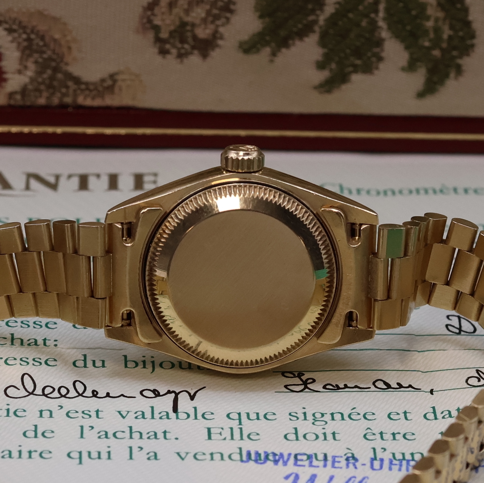 Detail e: ROLEX Datejust Referenz 69178 Damenarmbanduhr in GG 750/000, Schweiz lt. orig. Papier verk. 1990, Automatik, verschr. Oystergeh. m. Riffel-Lünette, ...