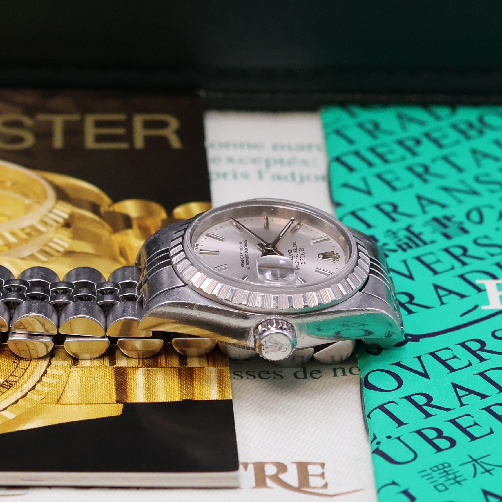 Detail c: ROLEX Date Damenarmbanduhr Referenz 79240 in Stahl, Schweiz lt. orig. Papier verk. 2002, Automatik, verschr. Oystergeh. m. Index-Lünette und ...