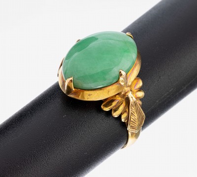 Image 26975312 - 14 kt Gold Jade-Ring, GG 585/000 gepr., ovaler Jade-Cabochon, RW 57, ca. 6.3 g