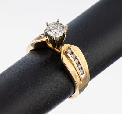 Image 26975333 - 14 kt Gold Brillant-Ring, GG/WG 585/000, mittig Brillant ca. 0.85 ct ...