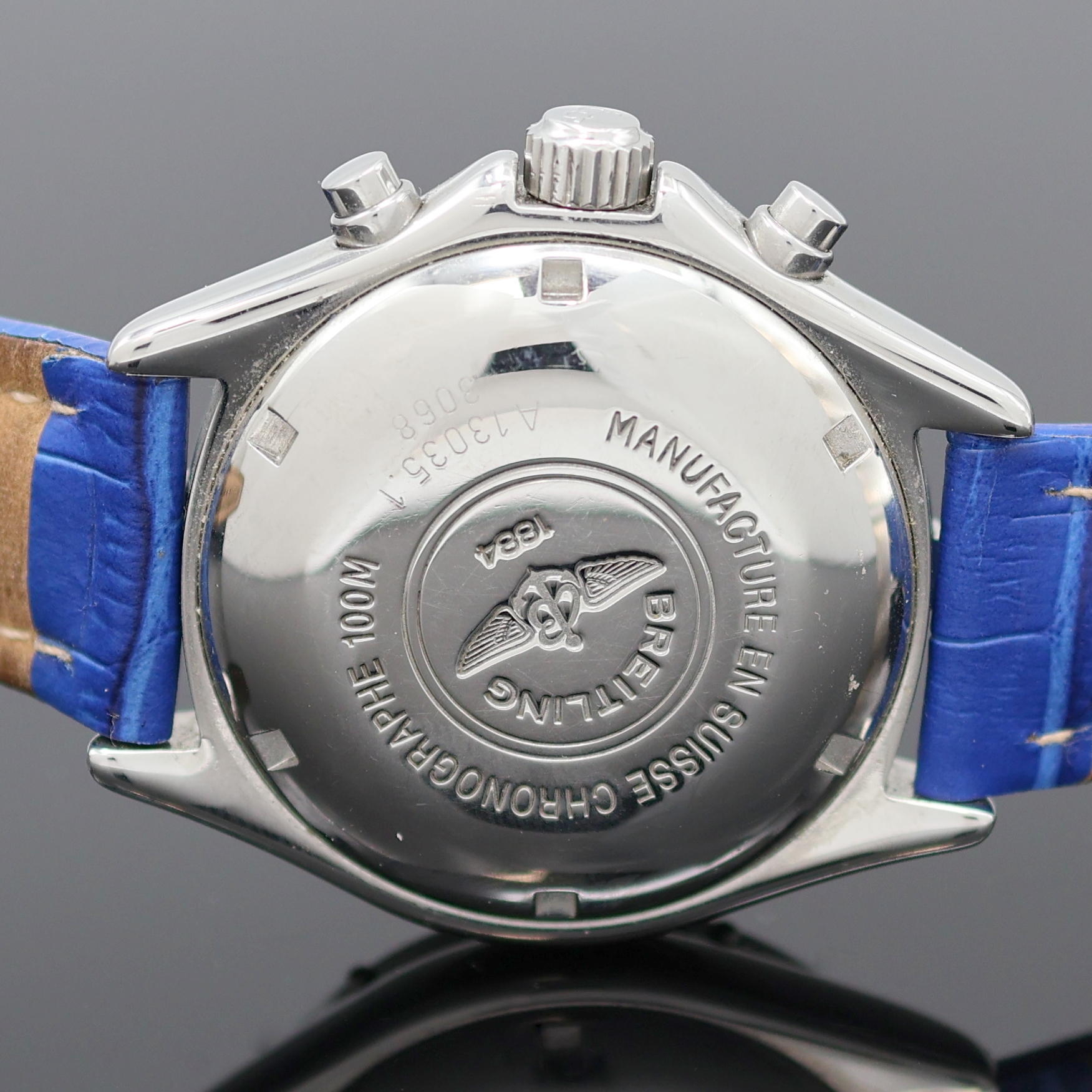 Detail f: BREITLING Armbandchronograph Referenz A13035.1, Schweiz um 1995, Automatik, verschr. Edelstahlgeh., verschr. Krone, eins. drehb. Lünette, blaues ...