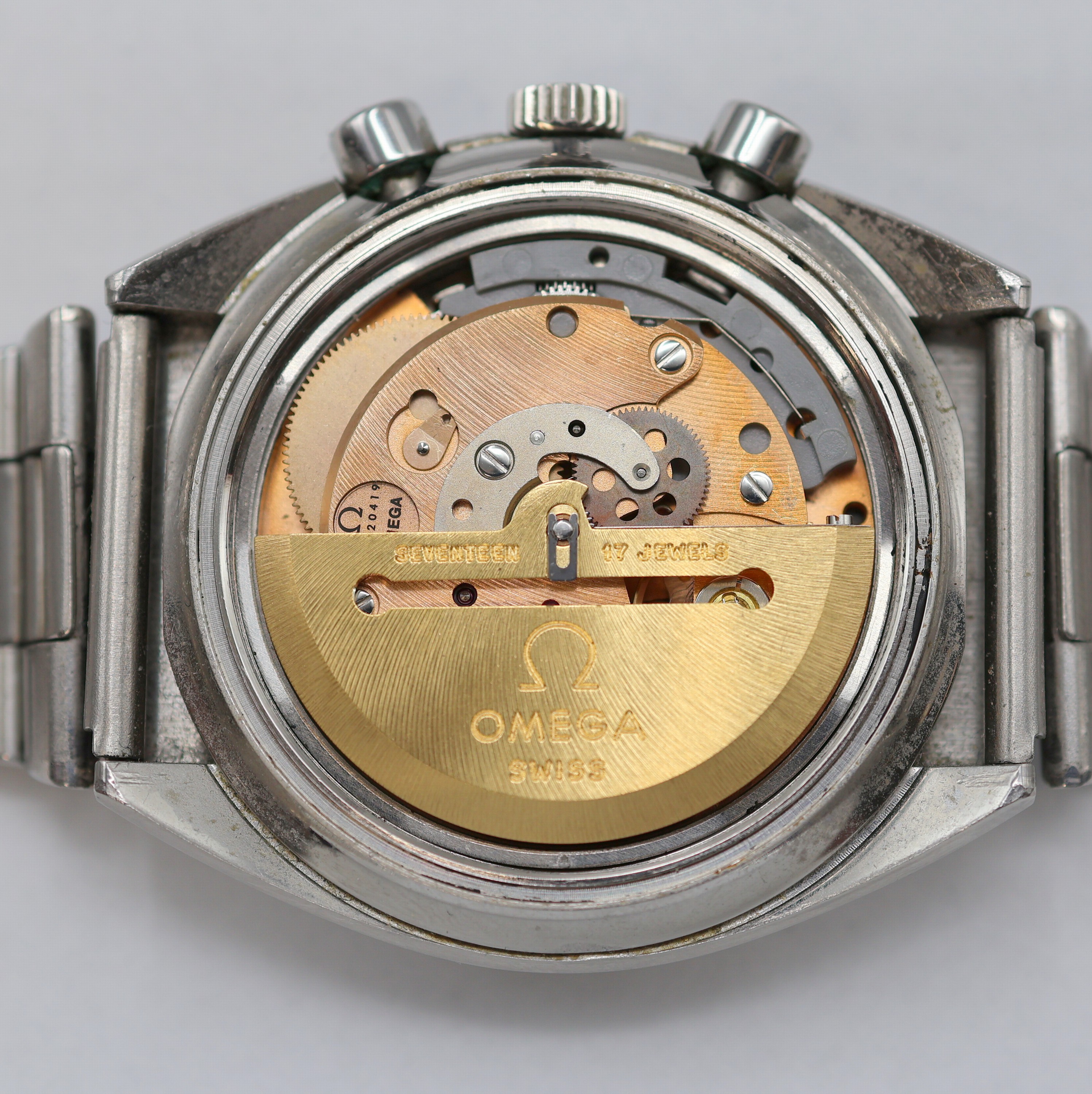 Detail g: OMEGA Speedmaster Armbandchronograph Referenz 176.0012, Schweiz um 1985, Automatik, Edelstahlgeh. inkl. orig. Gliederband m. Faltschließe, Boden m. ...
