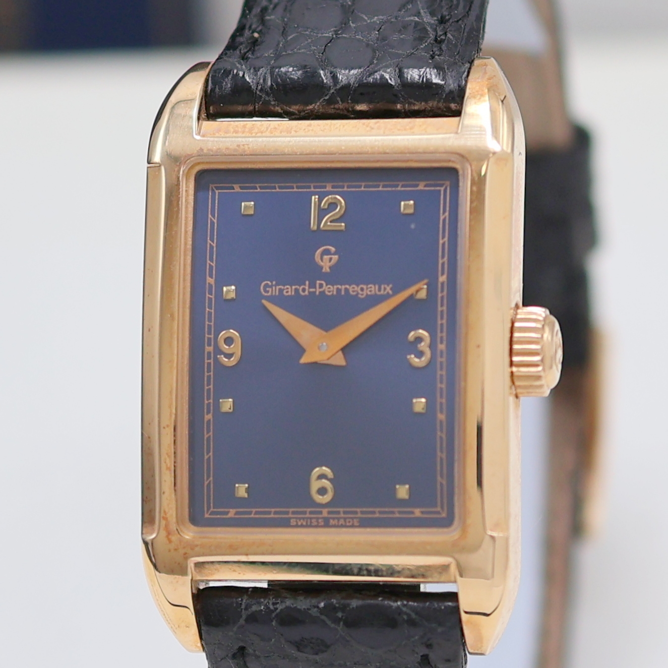 Detail a: GIRARD PERREGAUX auf 250 Stück limitierte Armbanduhr in RG 750/000 Referenz 4960, Schweiz um 1991, Handaufzug, Boden 6-fach verschr., orig. ...
