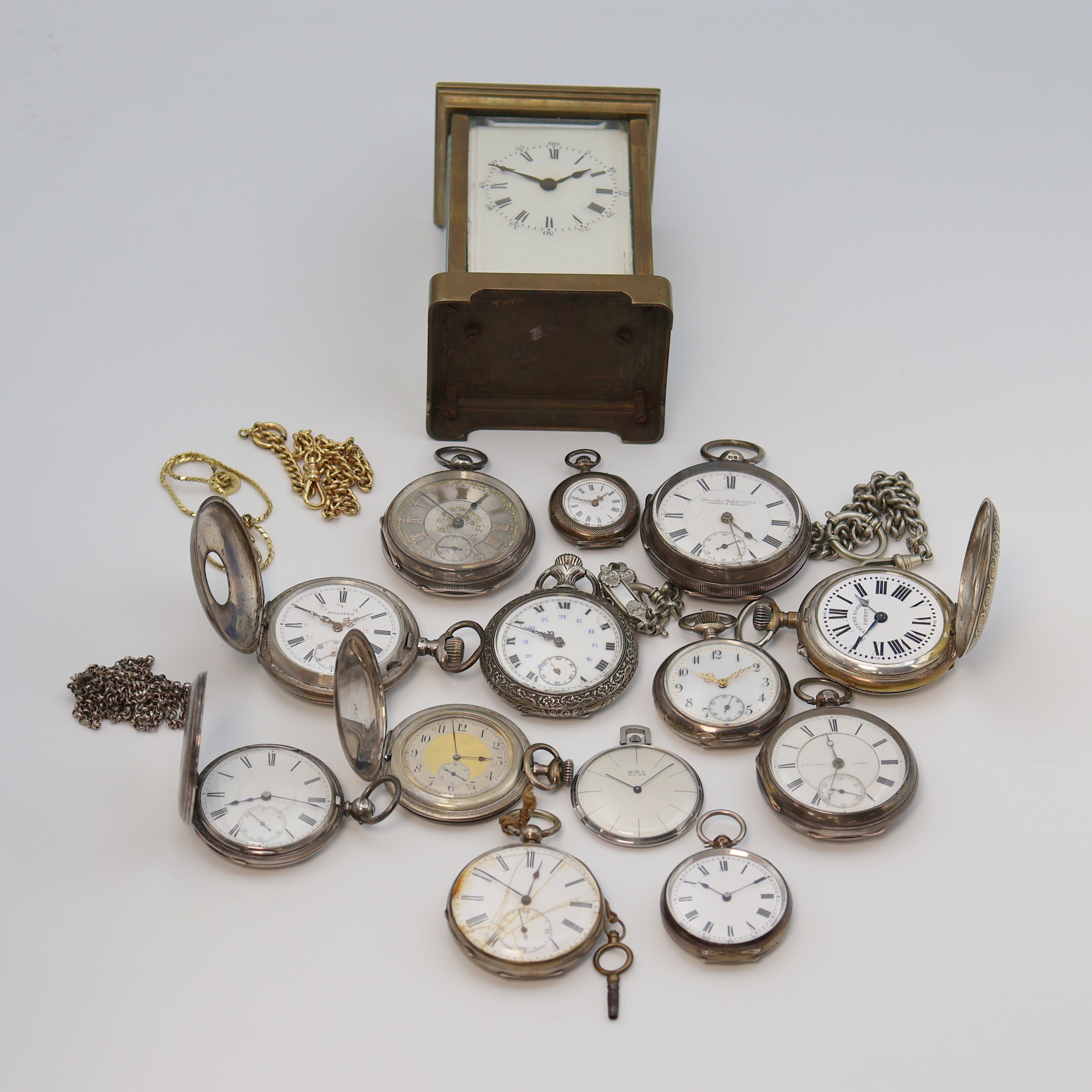 Konvolut: 13 Taschenuhren und eine Reiseuhr,England/Schweiz um 1860-1960, Schlüssel-/ Kronenaufzug, 10x Silbergeh. davon 4 englische in ...