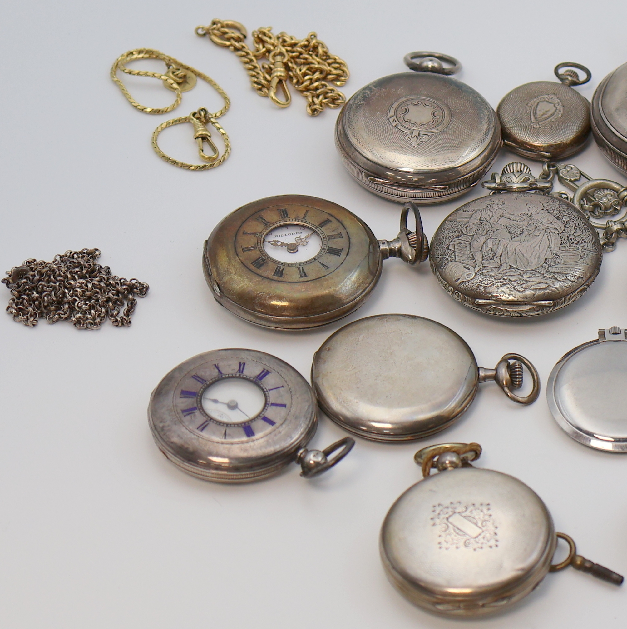 Detail c: Konvolut: 13 Taschenuhren und eine Reiseuhr,England/Schweiz um 1860-1960, Schlüssel-/ Kronenaufzug, 10x Silbergeh. davon 4 englische in ...