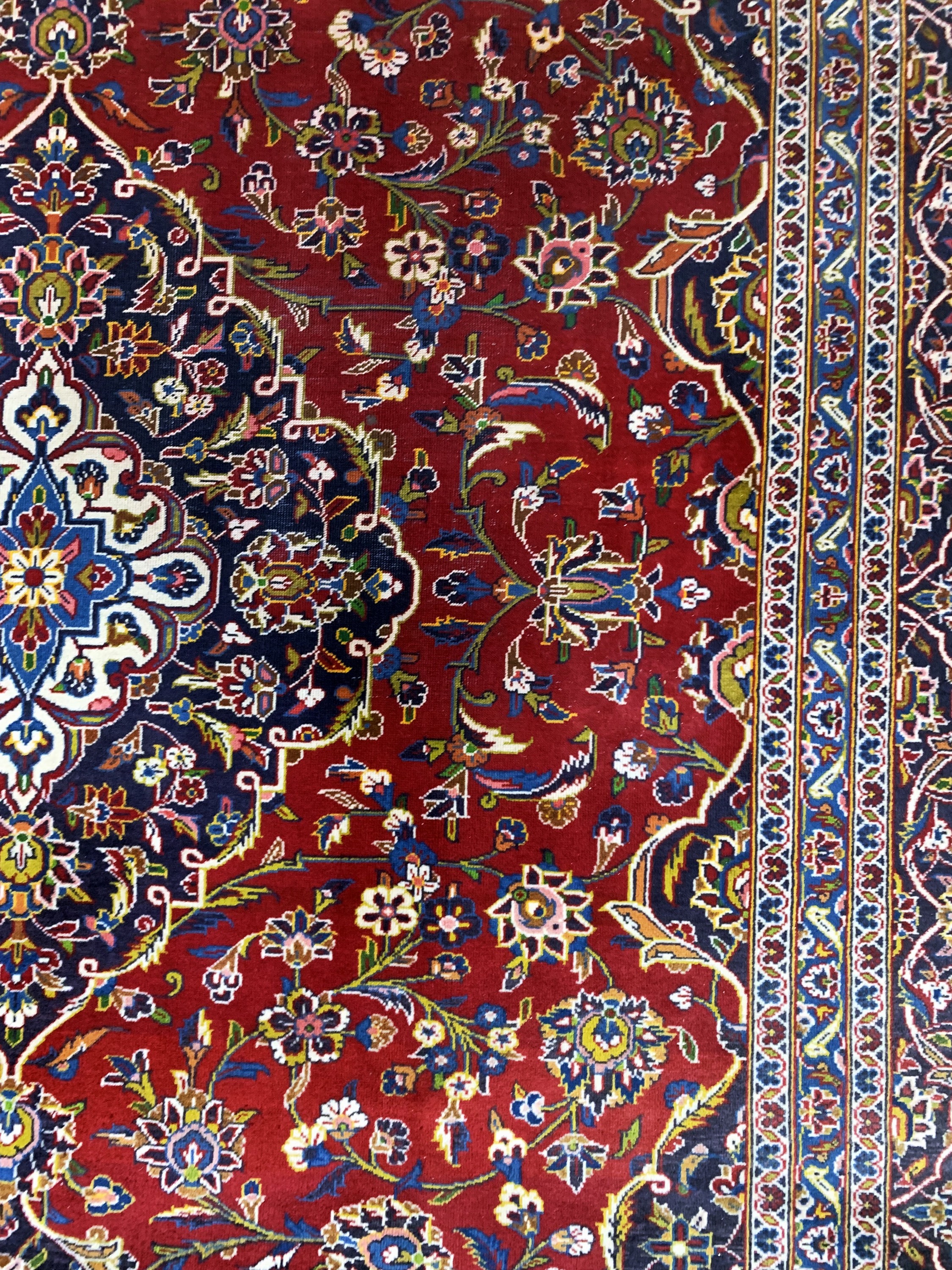 Detail d: Keschan, Persien, Ende 20.Jhd, Wolle auf Baumwolle, ca. 339 x 246 cm, EHZ: 2-3