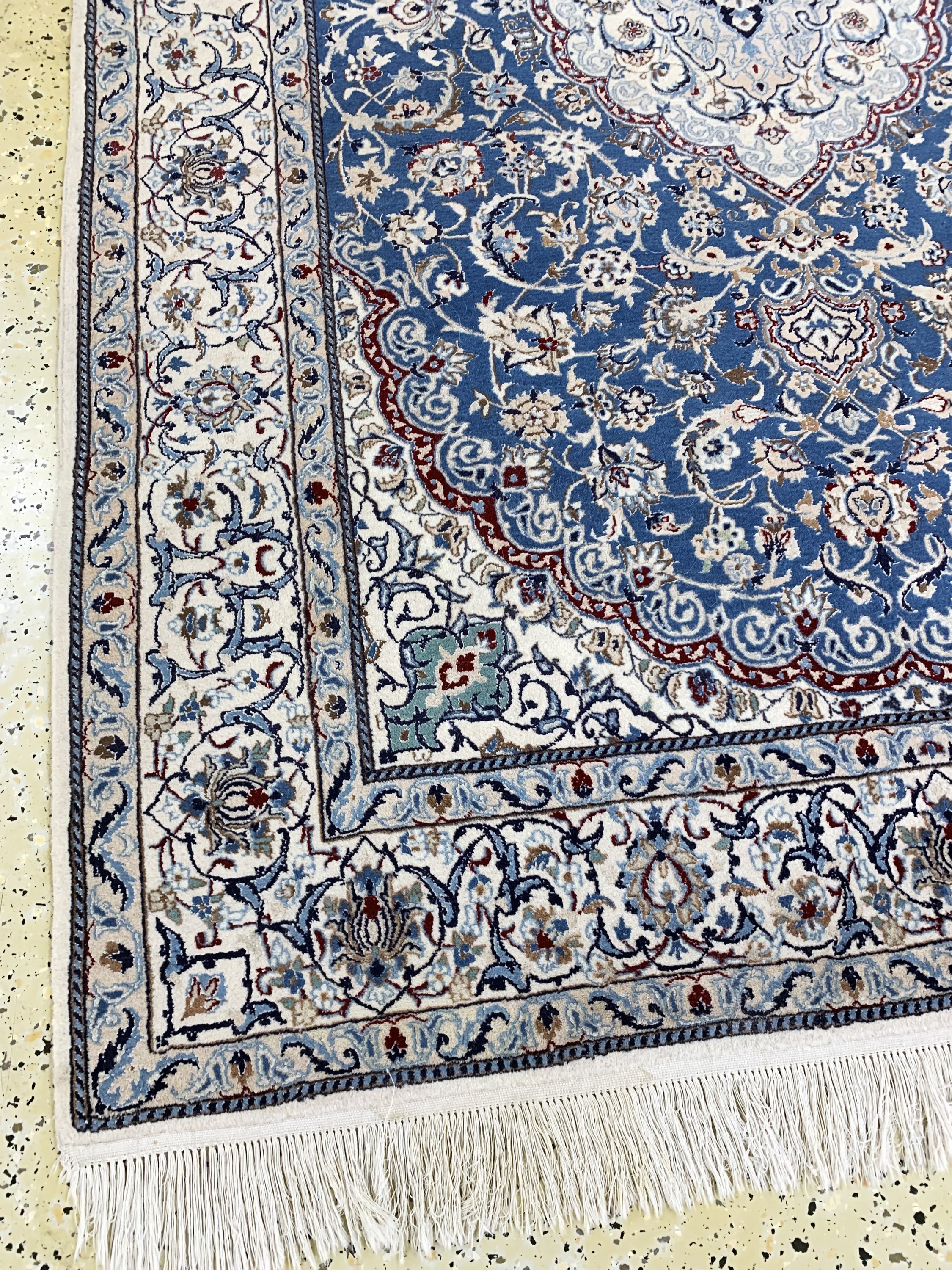 Detail e: Nain fein(6 La), Persien, Mitte 20.Jhd, Korkwolle mit Seide, ca. 192 x 129 cm, ca. 1,0Mio. Kn/qm, EHZ: 2