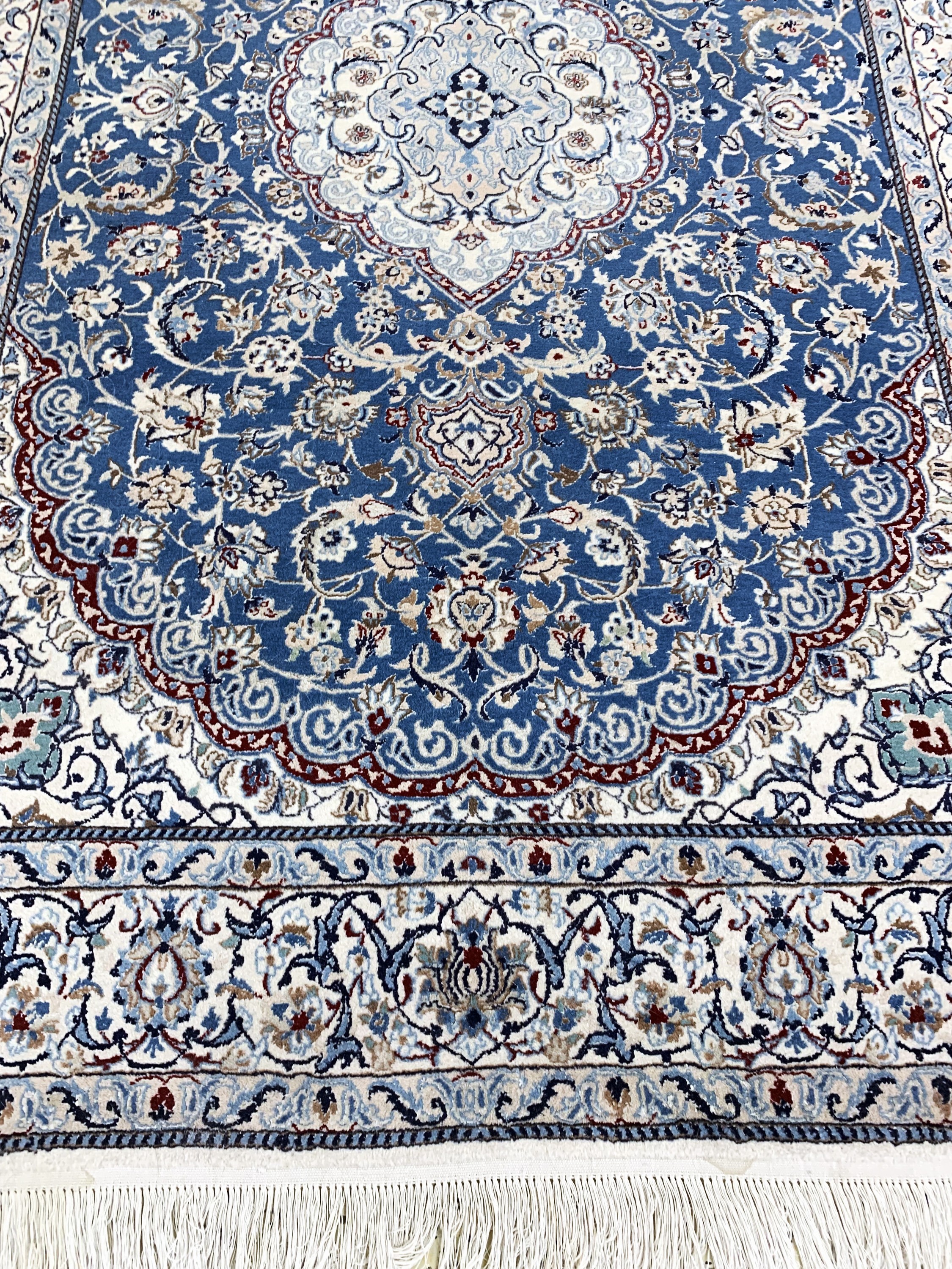 Detail f: Nain fein(6 La), Persien, Mitte 20.Jhd, Korkwolle mit Seide, ca. 192 x 129 cm, ca. 1,0Mio. Kn/qm, EHZ: 2