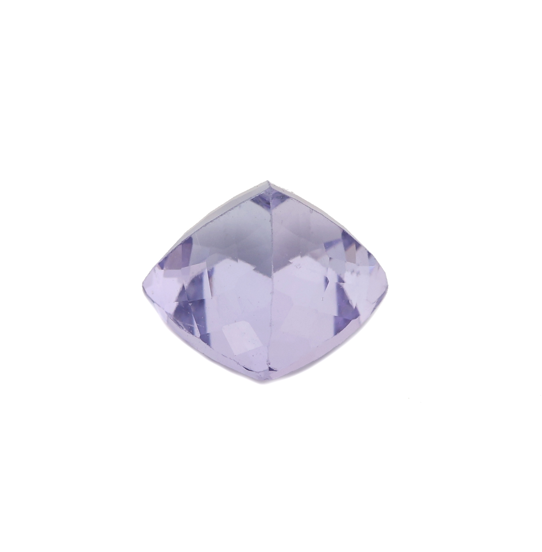 Detail b: Loser Tansanit, ca. 1.59 ct, ca. 6.1 x 6.1 x 5.1 mm Kissenschliff