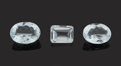 Image 26975458 - Lot 3 lose Aquamarine, zus. ca. 14.49 ct, 2 x ovalfacett., 1 x Treppenschliff ...