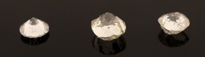 Image 26975462 - Lot 3 lose Diamanten, zus. ca. 1.08 ct 1 Brillant, 2 Altschliffdiamanten Weiß-light ...