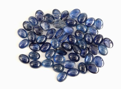 Image 26975475 - Lot lose Saphire, zus. ca. 63.37 ct, ovale Cabochons in versch. Größen und ...