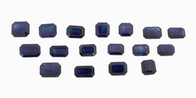 Image 26975476 - Lot lose Saphire, zus. ca. 10.46 ct, Treppenschliff in versch. Größen und ...