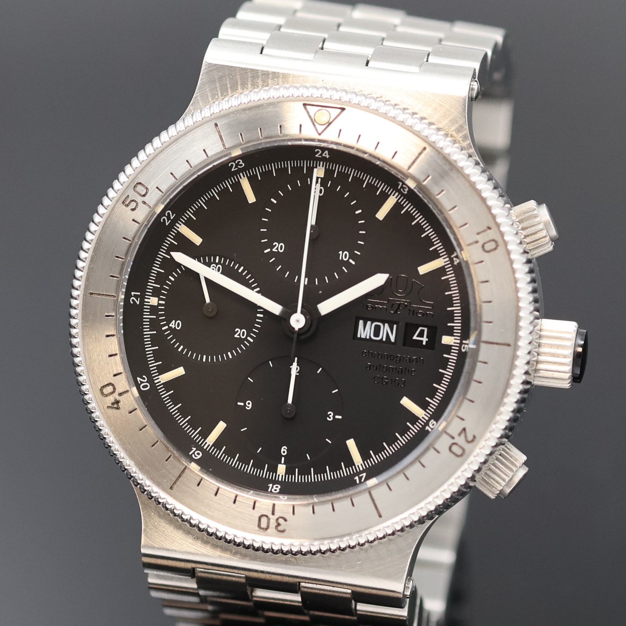 Detail a: TEMPTION Herrenchronograph in Stahl, Schweiz um 2010, Automatik, beids. vergl. Geh., Boden, Krone u. Drücker verschr., eins. drehb. Stahl-Lünette ...