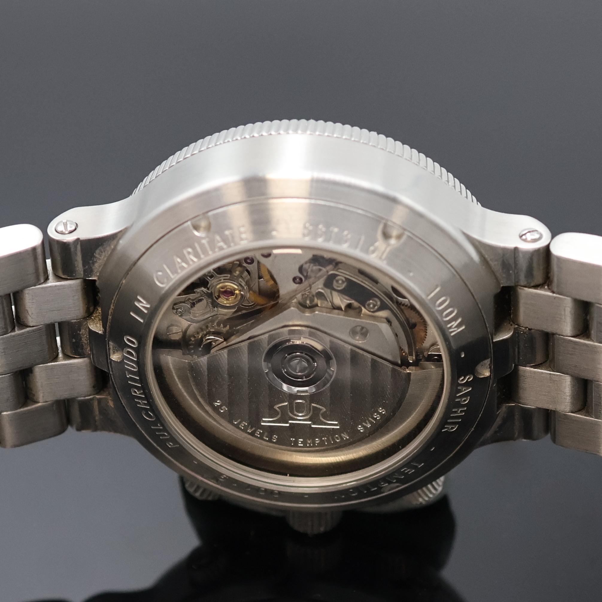 Detail e: TEMPTION Herrenchronograph in Stahl, Schweiz um 2010, Automatik, beids. vergl. Geh., Boden, Krone u. Drücker verschr., eins. drehb. Stahl-Lünette ...