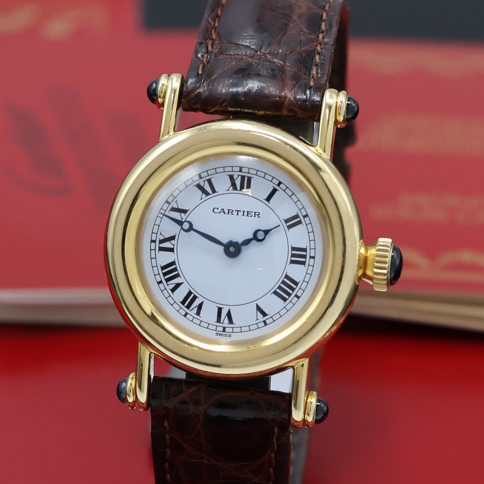 Detail a: CARTIER Diabolo Damenarmbanduhr Referenz 1440 in GG 750/000, Schweiz lt. orig. Papier verk. 1994, quarz, 2-tlg. Geh., Boden 6-fach verschr., Krone u. ...