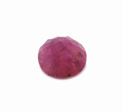 26975510a - Loser Rubin, ca. 3.47 ct, ovalfacett., Herkunft Mosambik, 9.28 x 8.30 x 4.58 mm, ...