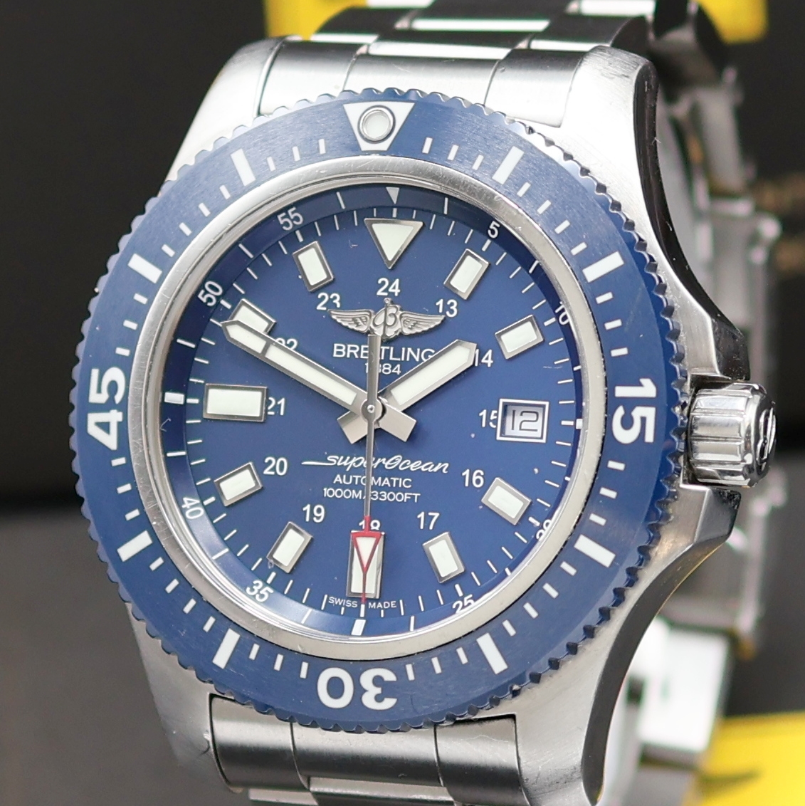 Detail a: BREITLING Superocean Herrenarmbanduhr in Referenz Y17393, Schweiz verk. lt. Pap. 09/2018, Automatik, Edelstahlgeh. inkl. orig. Stahlband m. ...