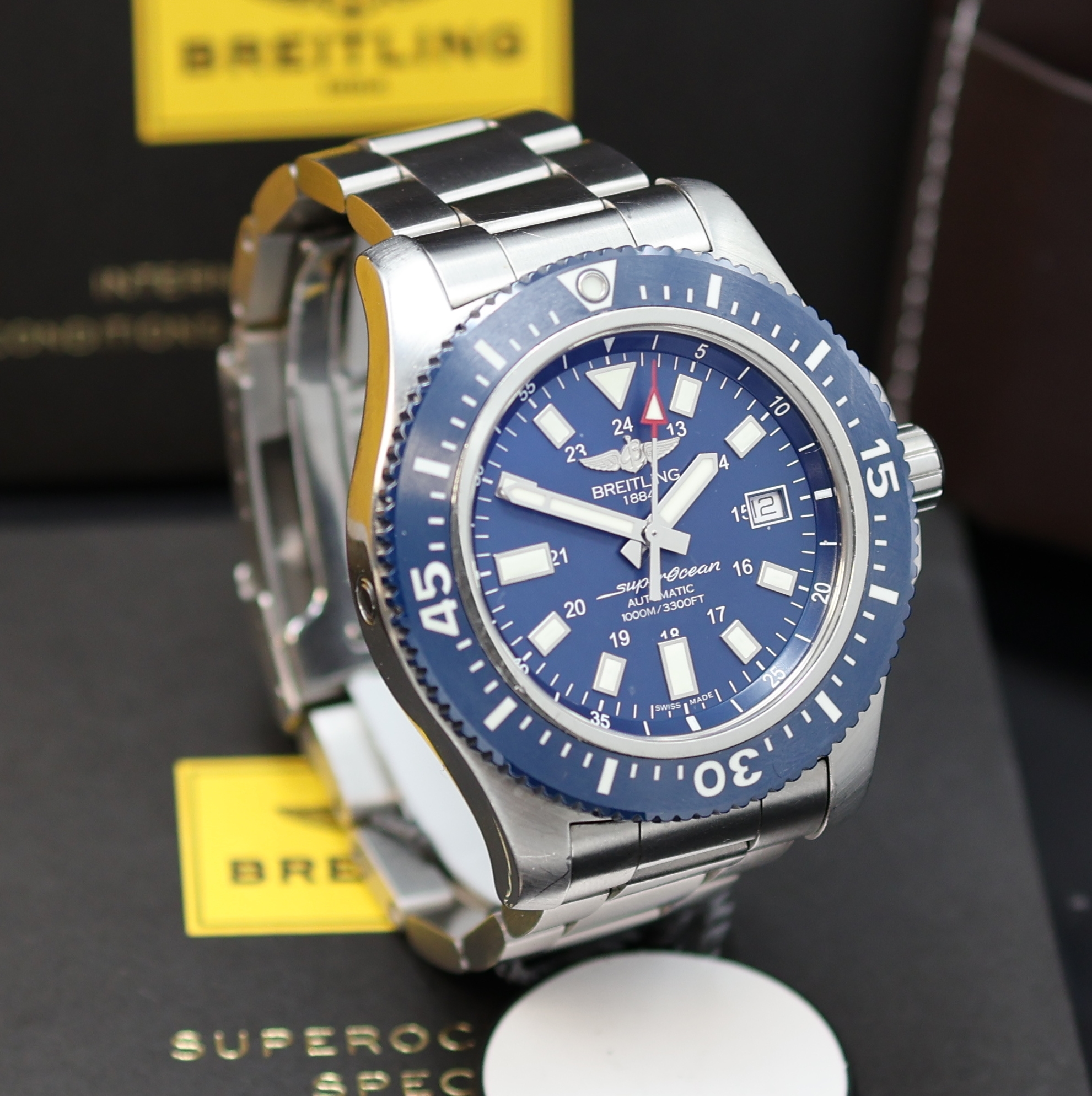 Detail b: BREITLING Superocean Herrenarmbanduhr in Referenz Y17393, Schweiz verk. lt. Pap. 09/2018, Automatik, Edelstahlgeh. inkl. orig. Stahlband m. ...