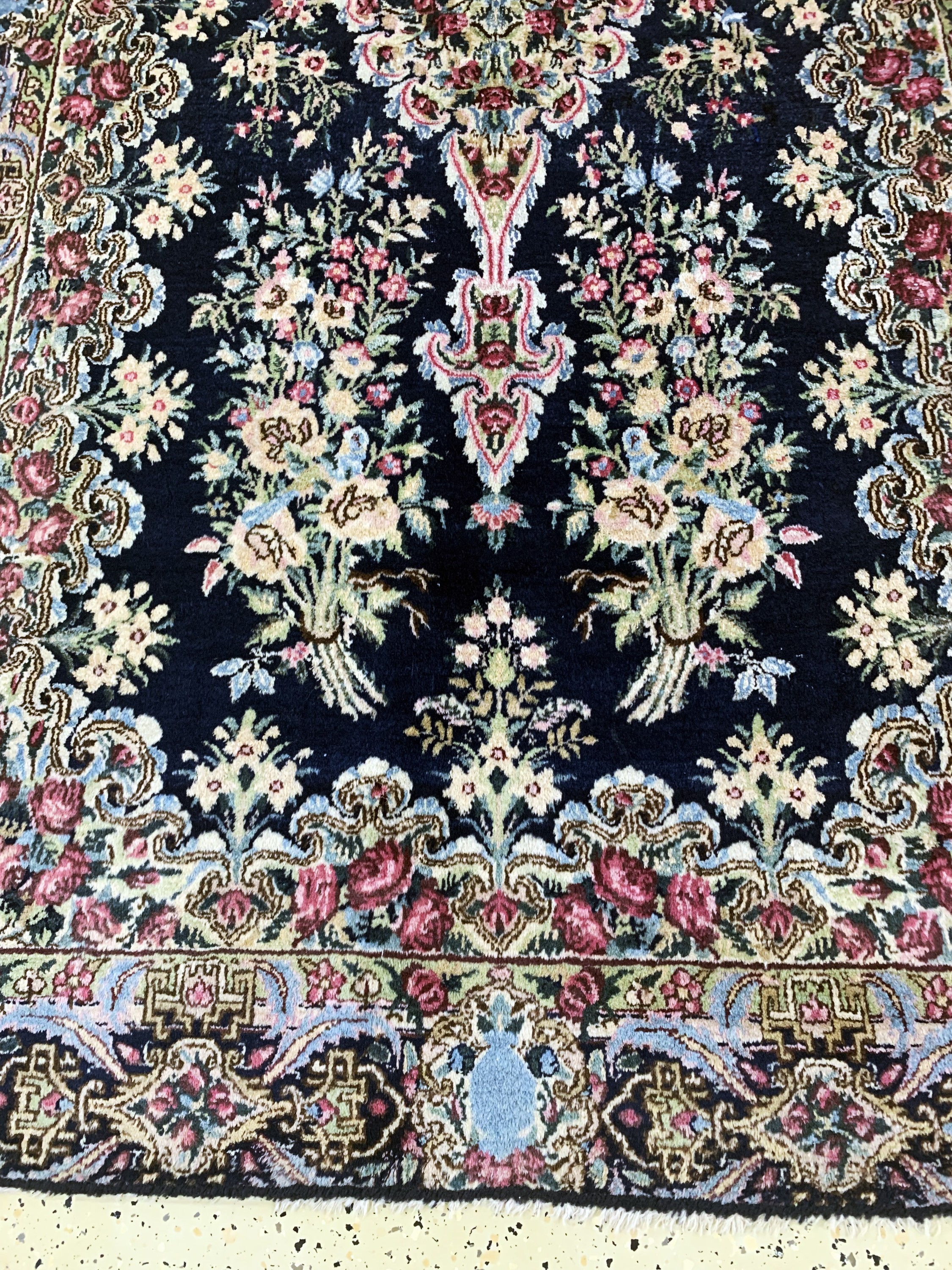Detail c: Kerman"Lawar"antik, Persien, um 1900, Korkwolle auf Baumwolle, ca. 203 x 130 cm, gereinigt, EHZ: 2(verkürzt)