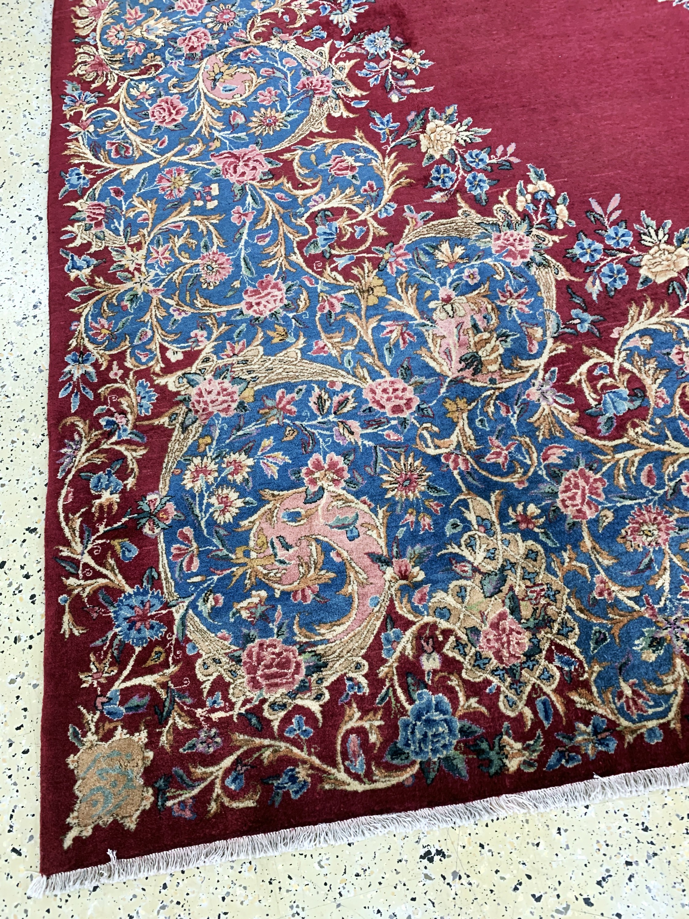 Detail g: Kerman Kork fein Persien, signiert"Ardjmandan", Anfang 20.Jhd, Korkwolleauf Baumwolle, ca. 400 x 290 cm, gereinigt, EHZ: 1-2(restauriert)