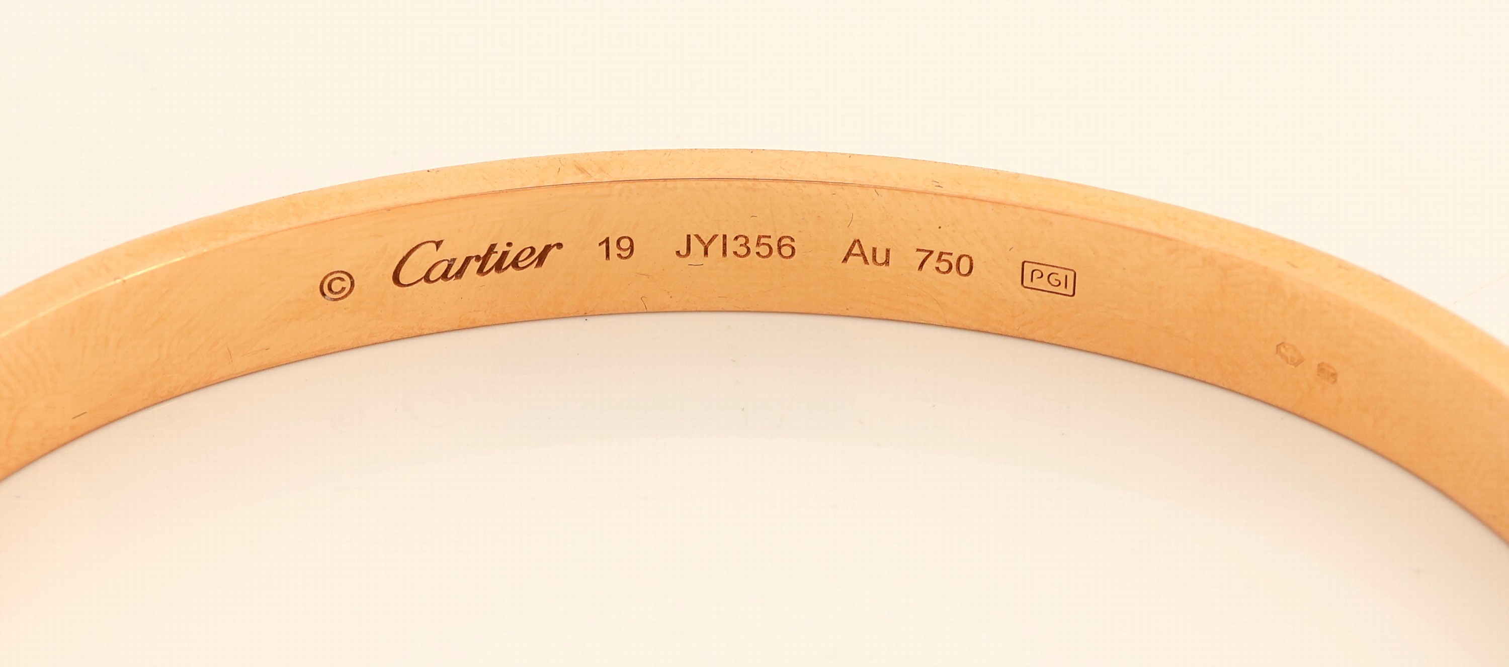 Detail b: 18 kt Gold CARTIER Armreif, RoseG 750/000, aus der LOVE-Serie, ca. 6.5 x 5.5 cm, sign. und num., mit orig. Schraubenzieher, Etui, Zertifikat und ...