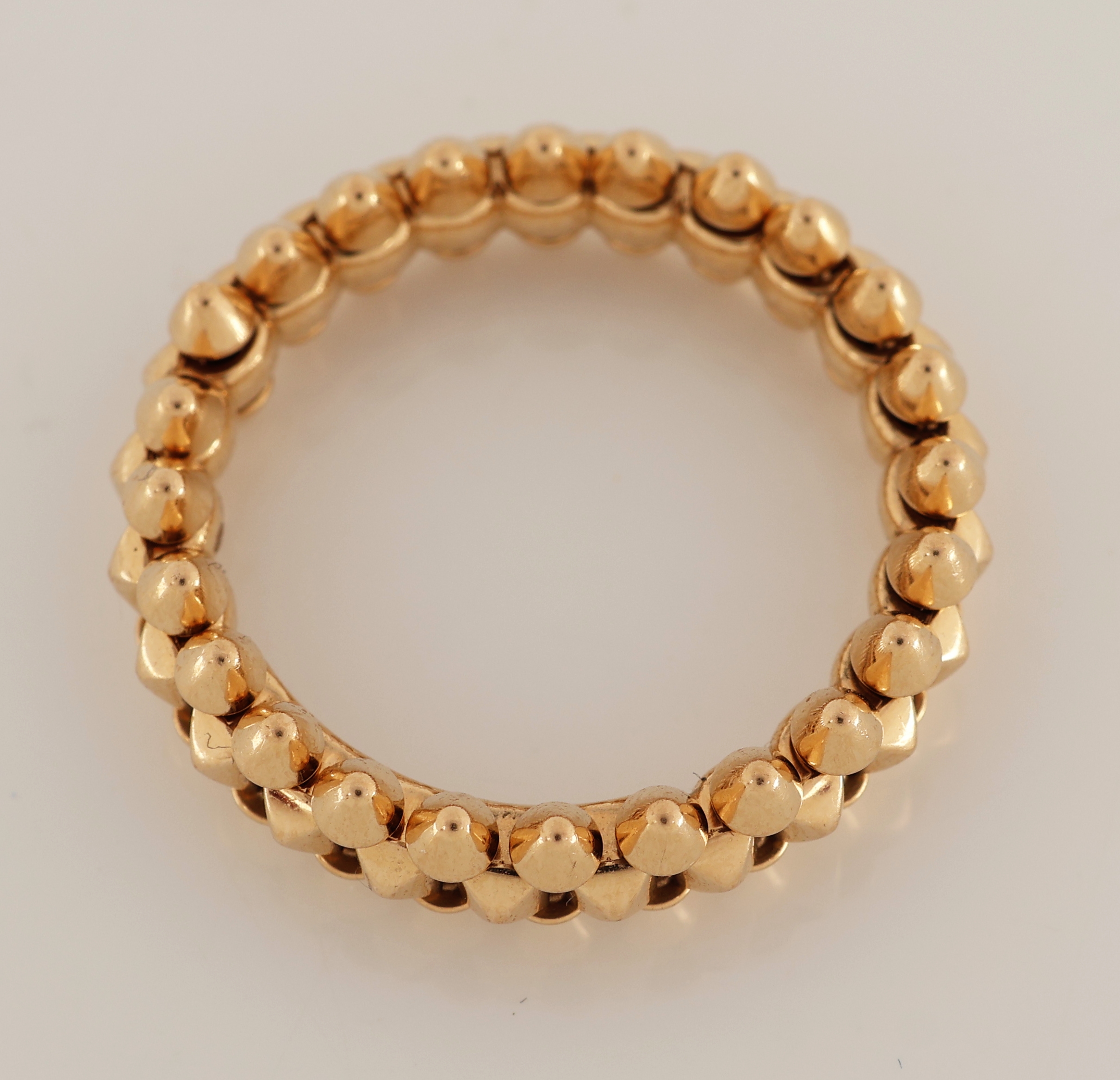 Detail d: 18 kt Gold CARTIER Ring, "CLASH DE CARTIER", RoseG 750/000, kleines Modell, B. ca. 6.25 mm, sign. und num., RW 59, orig. Etui, Umkarton ...