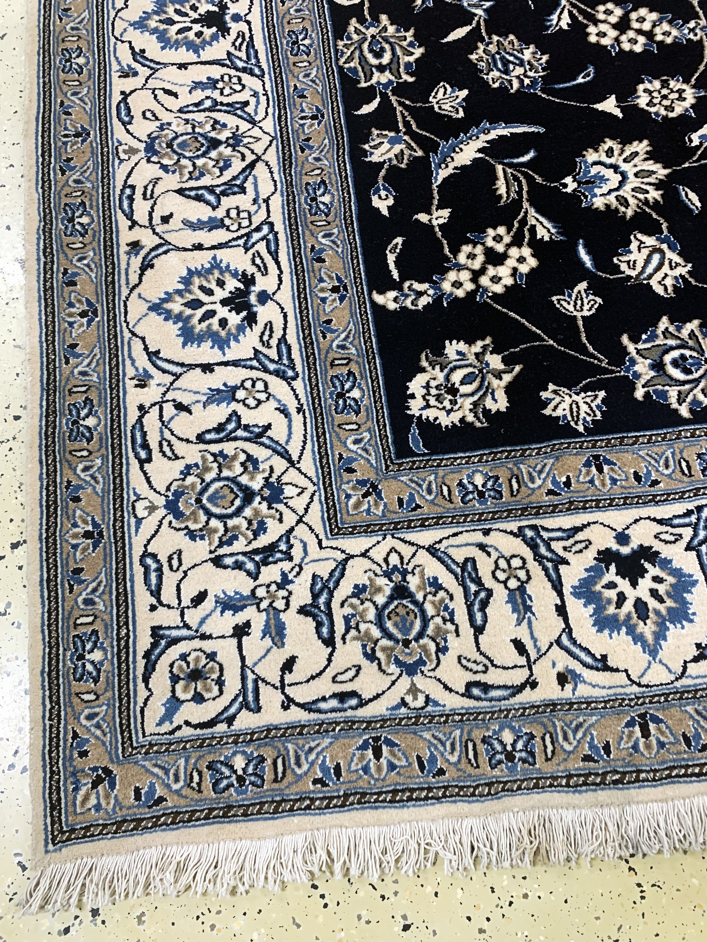 Detail c: Nain, Persien, Ende 20.Jhd, Wolle auf Baumwolle, ca. 290 x 250 cm, EHZ: 1-2